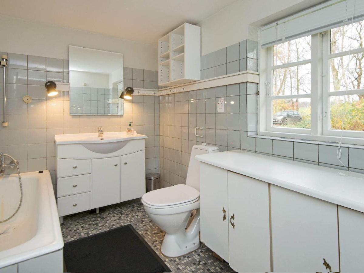 15 Person Holiday Home In Hundslund Экстерьер фото